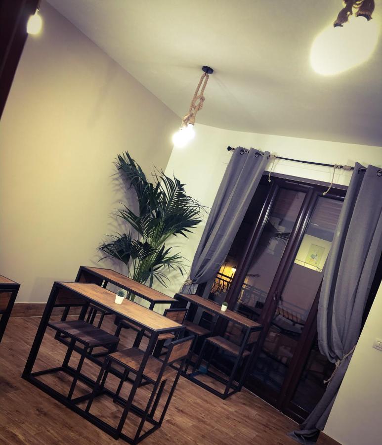 Napoli Central Station Deluxe Bed & Breakfast エクステリア 写真